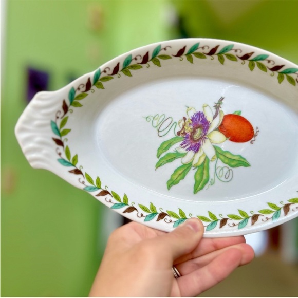 VTG Dainty Floral Oval Serving Dish Cordon Bleu Kitchen Dinnerware Porcelain - Picture 3 of 8